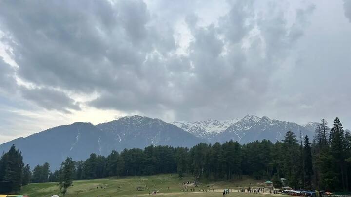 140 कोटी भारतीयांची इच्छाशक्ती दहशतवाद्यांच्या आकाचे कंबरडे मोडून राहील, असे पंतप्रधान मोदी यांनी म्हटले. पंतप्रधान नरेंद्र मोदी यांच्या या वक्तव्याचे अनेक अर्थ काढले जात आहेत.