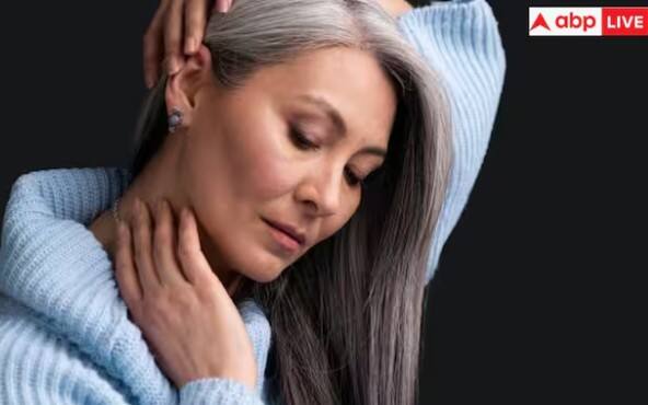 આજકાલ ટીનેજરો અને નાના બાળકોમાં સફેદ વાળની સમસ્યા ઝડપથી વધી રહી છે. સફેદ વાળને કાળા કરવા માટે, લોકો ઘણા પ્રકારના હેર પ્રોડક્ટ્સ અથવા ઘરેલું ઉપચાર અપનાવતા હોય છે, જેથી તેમને સફેદ વાળને કારણે શરમ ન અનુભવે.