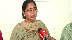 Kaustubh Ganbote Wife Pune: पहलगाममध्ये फोटो काढताना गोळ्यांचा आवाज! म्हणाले वाघ आला, स्थानिक पळून गेले, कौस्तुभ गणबोटेंच्या पत्नीने सांगितली आँखोदेखी हकीकत