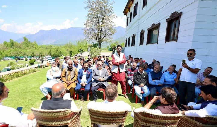 Officials also said the Congress leader had earlier met various delegations, including trade representatives, student leaders, and tourism sector representatives. (Image Source: X/@INCIndia)