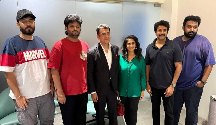 பின்னர் 155 ரன்களை வெற்றி இலக்காக கொண்டு சன்ரைசர்ஸ் ஹைதராபாத் அணி விளையாடி வருகிறது. தற்போது வரையில் 15 ஓவர்களில் 5 விக்கெட்டுகள் இழப்பிற்கு 114 ரன்கள் எடுத்து விளையாடி வருகிறது.