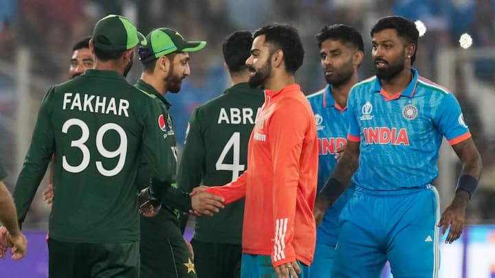 পহেলগাঁওয়ে জঙ্গি হামলার প্রেক্ষিতে ক্রিকেট মাঠে ভারত-পাকিস্তান দ্বৈরথ বন্ধ হতে চলেছে? শুরু হয়েছে জোর জল্পনা।