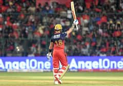 RCB VS RR: વિરાટ કોહલી બન્યો ટી-20 ક્રિકેટમા બીજો સૌથી વધુ અડધી સદી ફટકારનાર બેટ્સમેન, ગેઇલનો તોડ્યો રેકોર્ડ