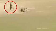 Pahalgam Terror Attack: पहलगाम में आतंकियों का खूनी खेल वायरल! जमीन पर लिटाकर निर्दोष लोगों को मार रहे गोली, देखें तस्वीरें