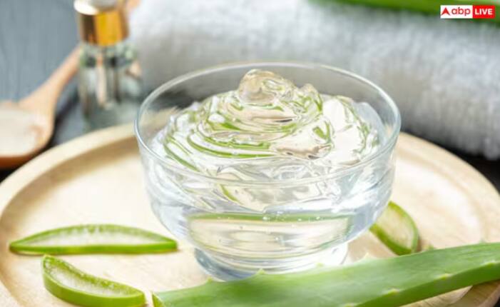 ਐਲੋਵੇਰਾ ਜੈੱਲ ਲਗਾਓ - ਐਲੋਵੇਰਾ ਦੀ ਇੱਕ ਫ੍ਰੈਸ਼ ਪੱਤੀ ਨੂੰ ਕੱਟ ਕੇ ਉਸ ਦਾ ਜੈੱਲ ਕੱਢੋ ਅਤੇ ਇਸ ਨੂੰ ਸਿੱਧੇ ਪ੍ਰਭਾਵਿਤ ਥਾਂ 'ਤੇ ਲਗਾਓ। ਇਹ ਜਲਣ, ਲਾਲੀ ਅਤੇ ਇਨਫੈਕਸ਼ਨ ਤੋਂ ਤੁਰੰਤ ਰਾਹਤ ਪ੍ਰਦਾਨ ਕਰਦਾ ਹੈ।