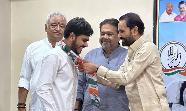 કોંગ્રસમાં જોડાનાર કિરણ પટેલે વધુમાં કહ્યું, આમ આદમી પાર્ટી ભાજપને આડકતરો સપોર્ટ કરે છે. મારો મોહ ભંગ થતાં હું લોકોની સેવા માટે દેશની સૌથી જુની પાર્ટી કોંગ્રેસમાં જોડાયો છું.