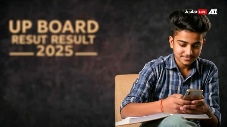 यूपी बोर्ड 12वीं परीक्षा में इन छात्रों ने किया टॉप, कमाल का है स्कोर UP Board 12th Toppers 2025 List upmsp upresults Check Out UPMSP Inter Toppers Names Marks Ranks यूपी बोर्ड 12वीं परीक्षा में इन छात्रों ने किया टॉप, कमाल का है स्कोर