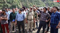 जम्मू: रामबन में भूस्खलन के बाद डीसी ने किया प्रभावित क्षेत्रों का दौरा, दिए ये निर्देश