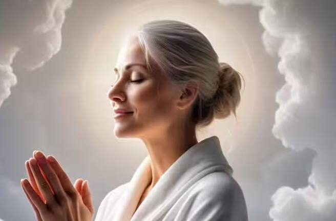 ਬਾਬਾ ਵਾਂਗਾ ਦੀ ਮੌਤ 11 ਅਗਸਤ 1996 ਨੂੰ ਹੋਈ ਸੀ, ਪਰ ਉਨ੍ਹਾਂ ਦੀ ਮੌਤ ਤੋਂ ਬਾਅਦ ਵੀ ਉਨ੍ਹਾਂ ਦੇ ਪੈਰੋਕਾਰ ਅਤੇ ਖੋਜਕਰਤਾ ਮੰਨਦੇ ਹਨ ਕਿ ਉਨ੍ਹਾਂ ਨੇ 5079 ਤੱਕ ਭਵਿੱਖਬਾਣੀਆਂ ਕੀਤੀਆਂ ਹਨ।