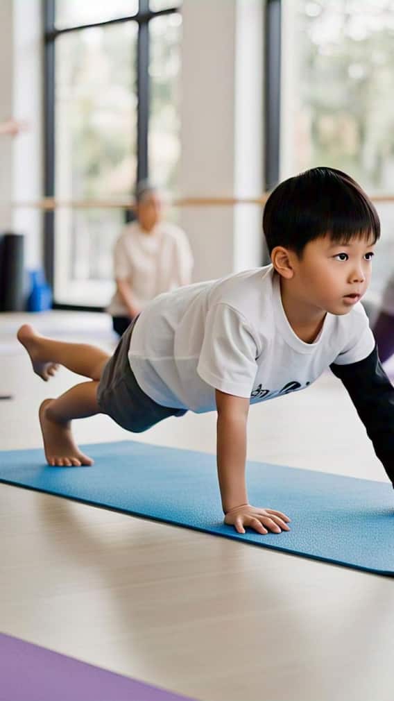 बच्चे से बुजुर्ग सबके लिए है योग, अभ्यास से पहले नियम जानना जरूरी