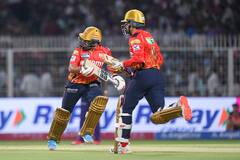 KKR VS PBKS: मैच रद्द होने के बाद भी पॉइंट्स टेबल में मुंबई से कैसे आगे निकली पंजाब? प्लेऑफ में जाने का बना चांस