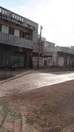 Unseasonal Rain: ગોંડલમાં અસહ્ય ગરમી વચ્ચે કમોસમી વરસાદ ત્રાટક્યો, ખેડૂતો ચિંતાતુર