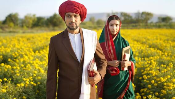 ‘Phule’ Day 1 Collection: Pratik Gandhi And Patralekhaa's Film Struggles To Find Box Office Footing, Opens To Modest Numbers