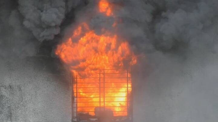 मात्र अद्याप आगीवर नियंत्रण मिळवण्यात यश आले नाहीये. तर आगीचे कारणही अजूनही अस्पष्ट आहे.