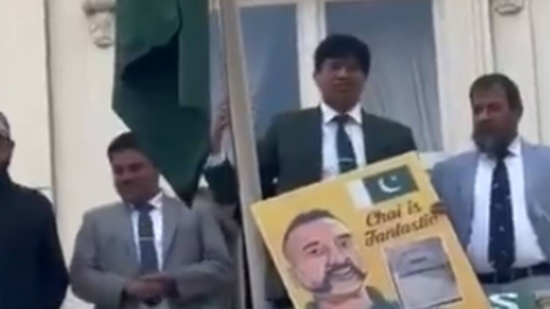 Pak Diplomat Makes Throat-Slitting Gesture At Pahalgam Attack Protestors In London pakistan high commission Pakistan Diplomat Makes Throat-Slitting Gesture At Pahalgam Attack Protesters In London