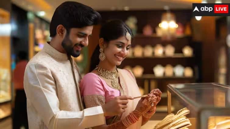 অক্ষয় তৃতীয়ার বাড়িতে বসেই কিনুন সোনা, ক্যাশব্যাক ছাড়াও পাবেন রিওয়ার্ড অক্ষয় তৃতীয়ার বাড়িতে বসেই কিনুন সোনা, ক্যাশব্যাক ছাড়াও পাবেন রিওয়ার্ড