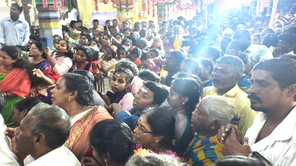 பெயர்ச்சி அடைந்தார் கேது பகவான்! கேது பகவான் ஸ்தலத்தில் சிறப்பு வழிபாடு...!