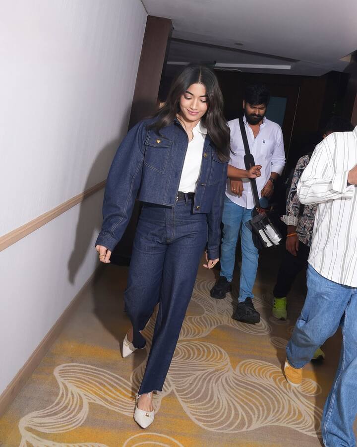 She also rocked a grey pantsuit paired with heels, giving off a formal yet sporty vibe.