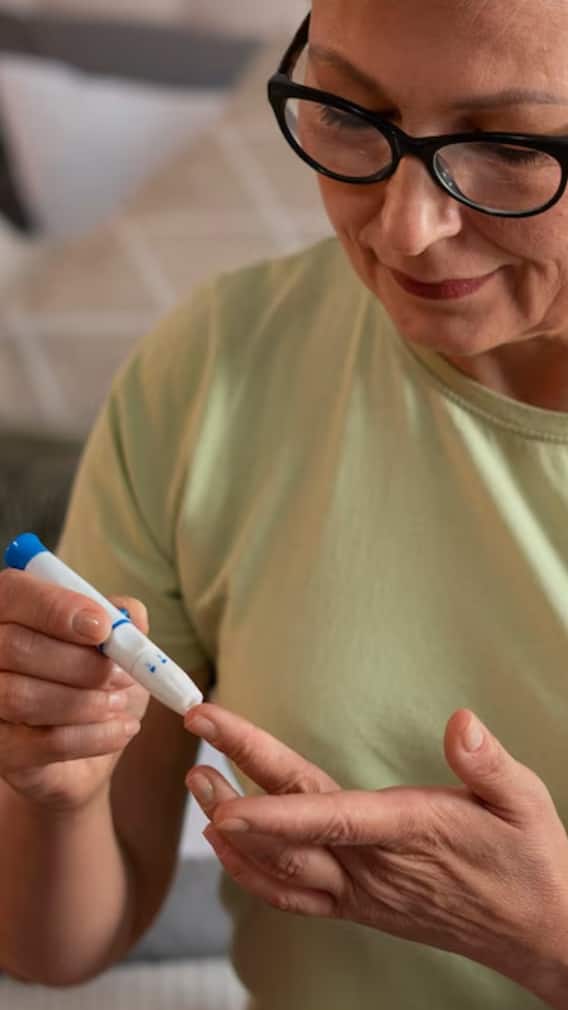 डायबिटीज के लोगों को खाली पेट क्या खाना चाहिए?