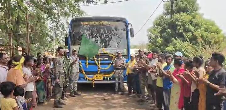 स्वातंत्र्याच्या 78 वर्षानंतर पहिल्यांदाच शनिवारी (दि. 26) कटेझरी गावात बस दाखल झाली.