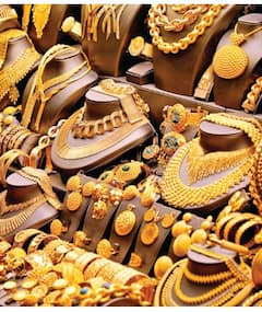 Gold Silver Price: ਆਮ ਜਨਤਾ ਲਈ ਸੋਨਾ-ਚਾਂਦੀ ਖਰੀਦਣ ਦਾ ਖਾਸ ਮੌਕਾ, ਲਗਾਤਾਰ ਕੀਮਤਾਂ 'ਚ ਗਿਰਾਵਟ ਵਿਚਾਲੇ ਗਾਹਕਾਂ ਨਾਲ ਭਰੇ ਬਜ਼ਾਰ; ਜਾਣੋ ਨਵੇਂ ਰੇਟ...