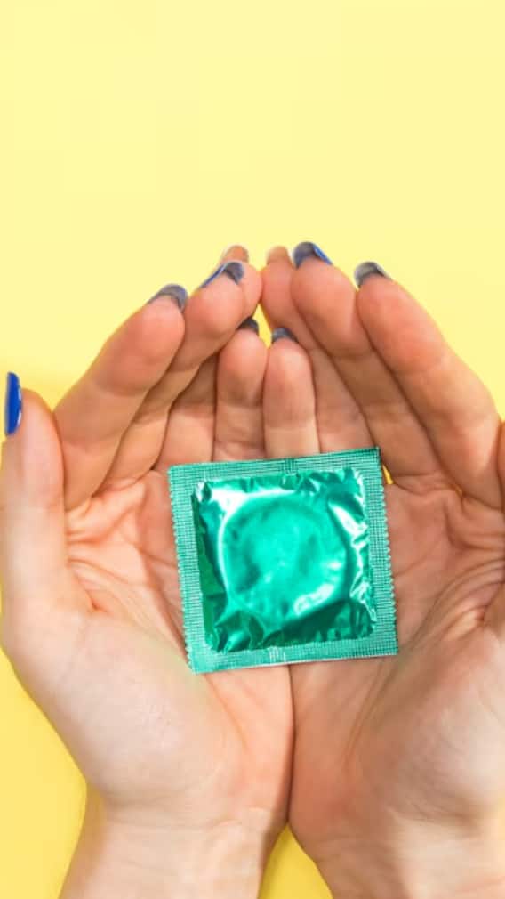 फ्लेवर्ड कंडोम यूज करने चाहिए या नहीं?