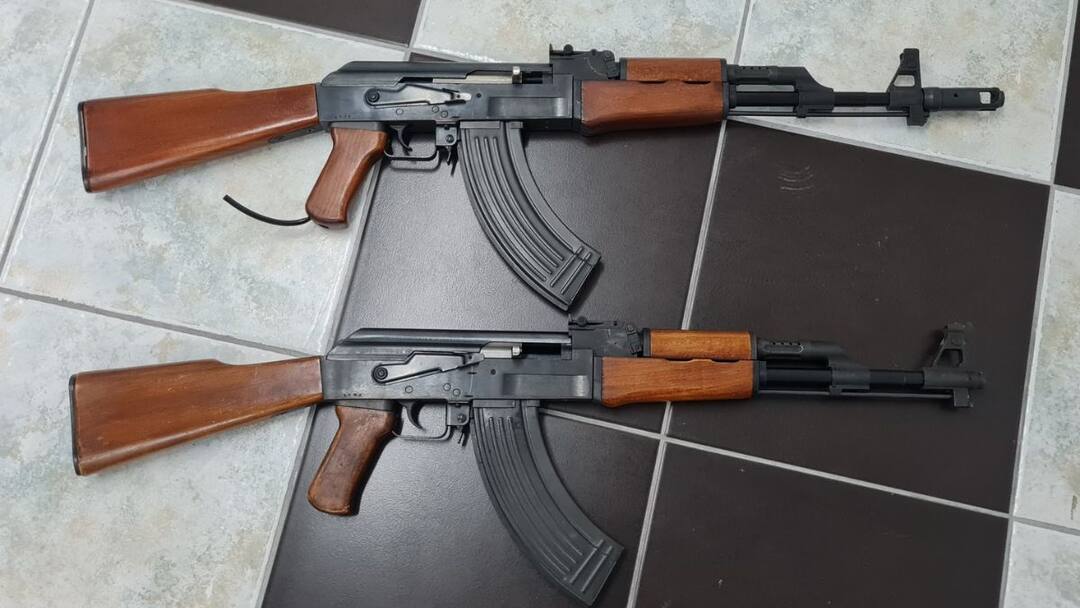 Ak-47 Rifle Qualities: ராணுவமோ, தீவிரவாதியோ..! Ak-47 துப்பாக்கியை விரும்புவது ஏன்? அப்படி என்ன இருக்கு இதுல?