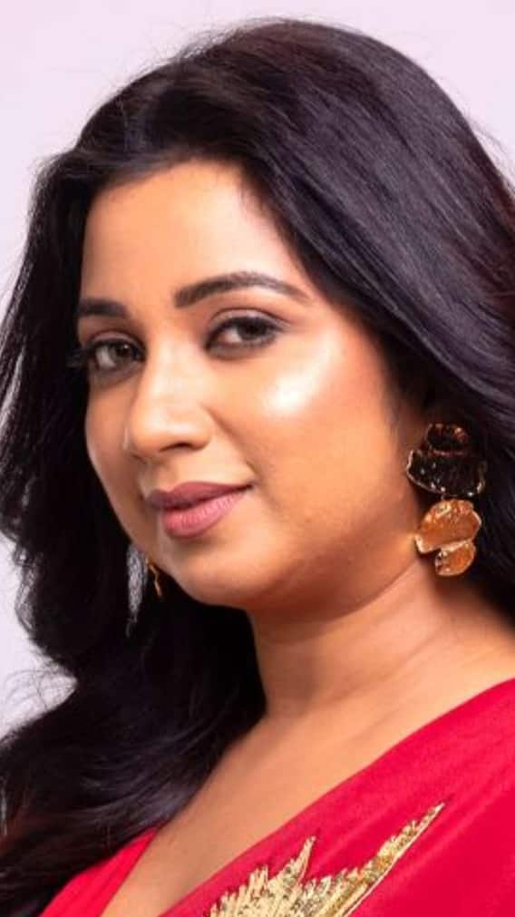 पहलगाम हमले की वजह से अरिजीत के बाद श्रेया ने कैंसिल किया अपना शो