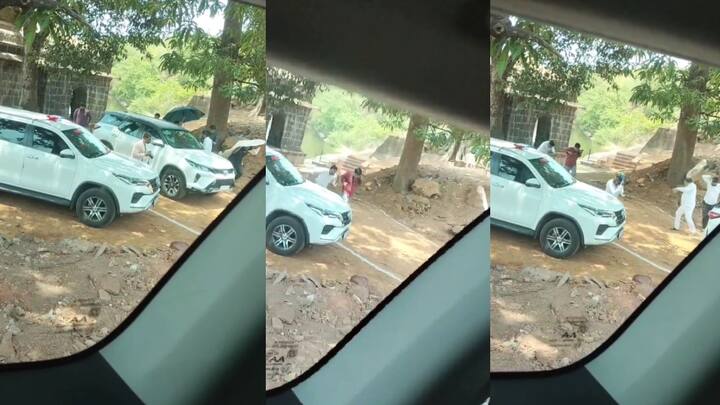 राज्याचे उपमुख्यमंत्री अजित पवार आज रत्नागिरी दौऱ्यावर असून त्यांच्या संगमेश्वर दौऱ्यात मधमाशांचा हल्ला झाल्याने एकच धांदल उडाली.