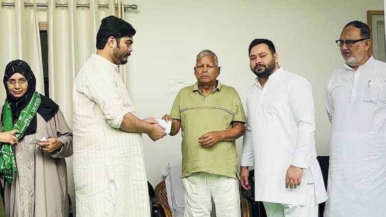 Hena Shahab Said Osama Shahab May Contest Bihar Assembly Election 2025 from Raghunathpur Seat Election 2025: बेटे ओसामा के लिए हिना शहाब ने मांग दी ये पसंदीदा सीट, क्या लालू-तेजस्वी होंगे तैयार?