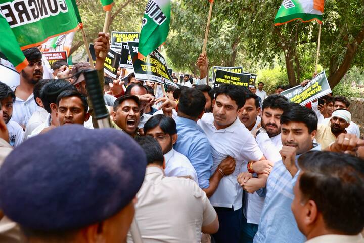 चिब ने ये भी कहा कि हर शहीद का परिवार आज सवाल पूछ रहा है. हमें कूटनीति और सैन्य कार्रवाई का सही मिक्स चाहिए. आतंक के खिलाफ जंग में हमें जीतना ही होगा.