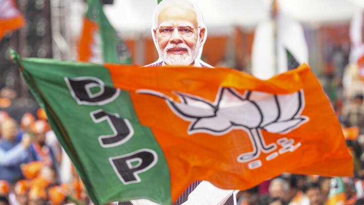 આ નિમણૂકો પક્ષના સંગઠનને વધુ મજબૂત બનાવવામાં અને આગામી સમયમાં થનારી ચૂંટણીઓ અને અન્ય રાજકીય પ્રવૃત્તિઓ માટે પક્ષને સજ્જ કરવામાં મહત્વનો ભાગ ભજવશે. હાલ, સમગ્ર ગુજરાત ભાજપના કાર્યકરોમાં બાકી રહેલી નિમણૂકો અને ખાસ કરીને પ્રદેશ પ્રમુખ કોણ બનશે તે અંગે ઉત્સુકતા જોવા મળી રહી છે.