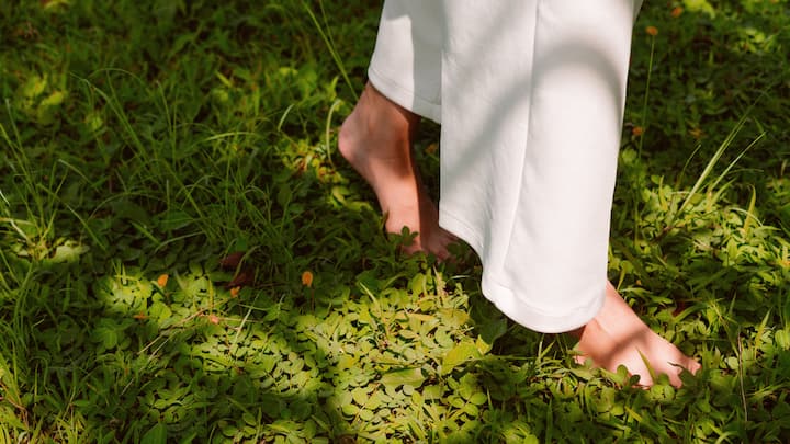 6. Nature Walk: Taking a short walk around your neighbourhood can provide a break from the daily stresses. Natural surroundings and fresh air enhances mental well-being by reducing the levels of anxiety naturally. (Image Source: Canva)