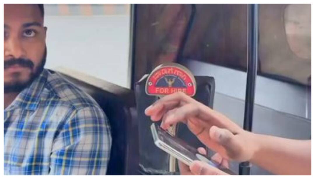 Viral News:రూ. 200 అడిగిన ఆటో డ్రైవర్, రూ. వంద ఇస్తానన్న స్టూడెంట్- రూ. 120కి సెట్ చేసిన చాట్జీపీటీ! ఇదెక్కడి వాడకం బాసూ! ChatGPT negotiates deal with autowala Indians finding more use cases app Bangalore man video goes viral Viral News:రూ. 200 అడిగిన ఆటో డ్రైవర్, రూ. వంద ఇస్తానన్న స్టూడెంట్- రూ. 120కి సెట్ చేసిన చాట్జీపీటీ! ఇదెక్కడి వాడకం బాసూ!