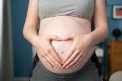 प्रेग्नेंसी में मां को हो हार्ट प्रॉब्लम तो क्या बच्चे पर भी होगा इफेक्ट, जानें क्या कहता है साइंस