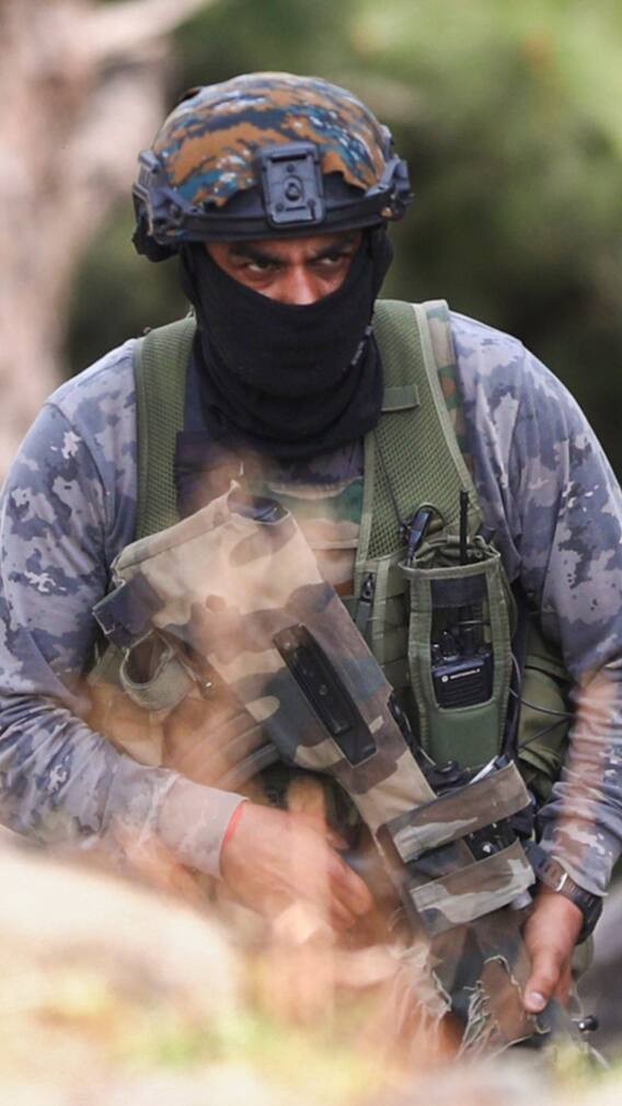 राष्ट्रपति या प्रधानमंत्री, युद्ध के समय किसका आदेश मानती है इंडियन आर्मी?