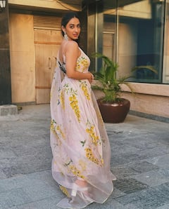 Akansha Ranjan Kapoor Glows In Floral Anarkali Outfit, See Pics