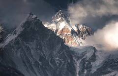4 Friends Plan To Summit Mt Everest In 7 Days, A 'Noble' Gas Is Set To Make The Expedition Possible