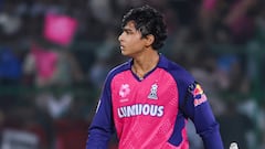 Vaibhav Suryavanshi: क्या सच में 14 साल के हैं वैभव सूर्यवंशी? जानें असल उम्र समेत इस खिलाड़ी की सारी डिटेल्स