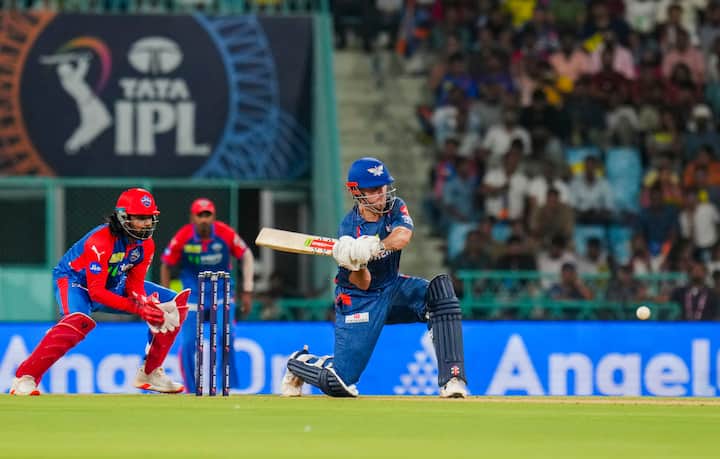 मार्श इसी के साथ आईपीएल में सबसे लंबे समय में 1000 रन पूरा करने वाले बल्लेबाज बन गए. इससे पहले यह रिकॉर्ड मोइसेस हेनरिक्स के नाम था. जिन्हें यह कारनामा करने में 13 साल लग गए थे. वहीं राहुल तेवतिया को 12 साल लगे थे.