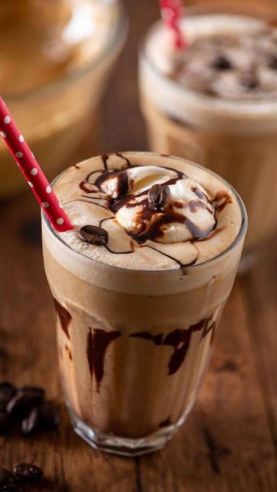 उन्हाळ्यात कोल्ड कॉफी आरोग्यासाठी फायदेशीर?