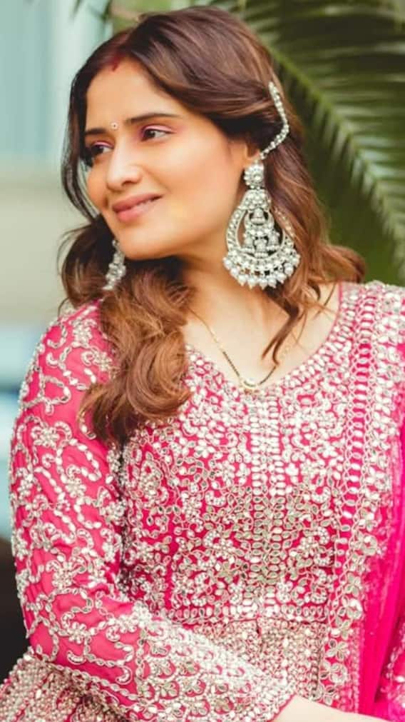 गोविंदा की भांजी ने दूसरी बार पति संग की शादी, वीडियो में देखें झलक