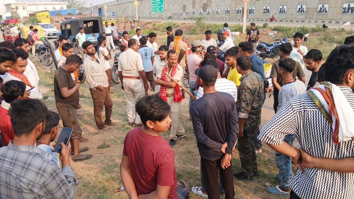 बिहार में मौसी की बेटी से मोहब्बत, लड़की बोली- NO… तो चला दी गोली, बीच सड़क पर हुआ बवाल