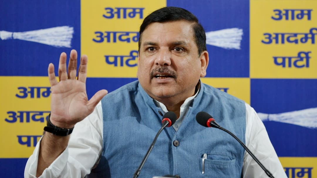 modi address to nation today Sanjay Singh takes dig at him PM मोदी के होने वाले संबोधन पर संजय सिंह बोले, '8 बजे मुफ्त में नाटक देखने का अवसर...'