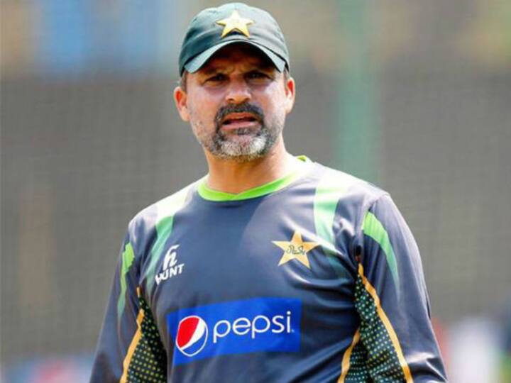 पाकिस्तान के पूर्व क्रिकेटर मोईन खान पहलगाम हमले में पाकिस्तान का नाम आने से बौखला गए. उन्होंने कहा,