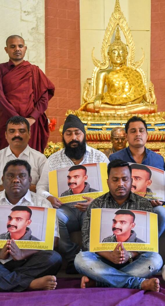 क्या अभी भी फाइटर जेट उड़ाते हैं विंग कमांडर अभिनंदन?