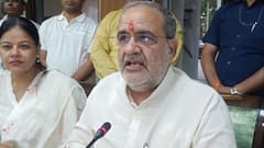 'राफेल पर नींबू-मिर्च' और 'गोबरनामा' वाले बयानों से तिलमिलाई बीजेपी, कहा- सनातन परंपरा का अपमान