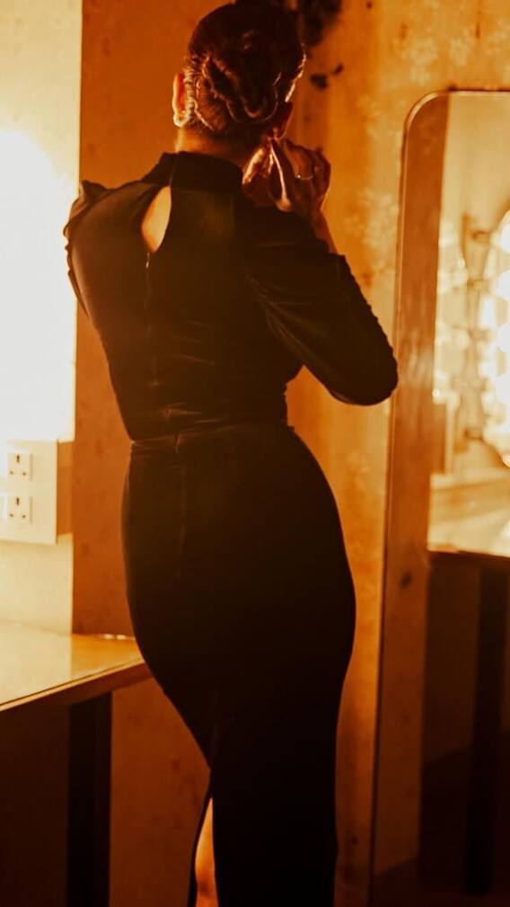 पानी में इस हीरो संग इंटीमेट सीन देने में अनकंफर्टेबल हुई ये हसीना