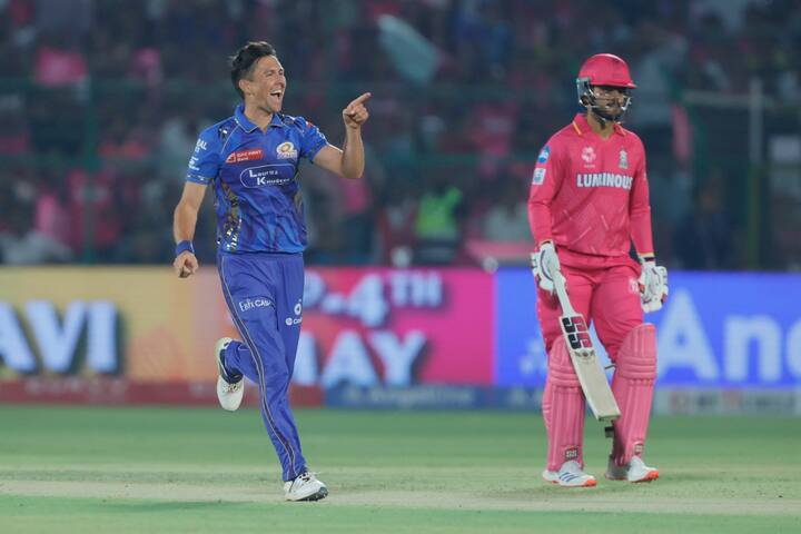 नितीश राणा, कर्णधार रियान पराग, शिमरॉन हेटमायरही पॉवर प्लेमध्येच आऊट झाले. परिणामी, पॉवर प्लेमध्येच राजस्थानने 5 विकेट्स गमावल्या.