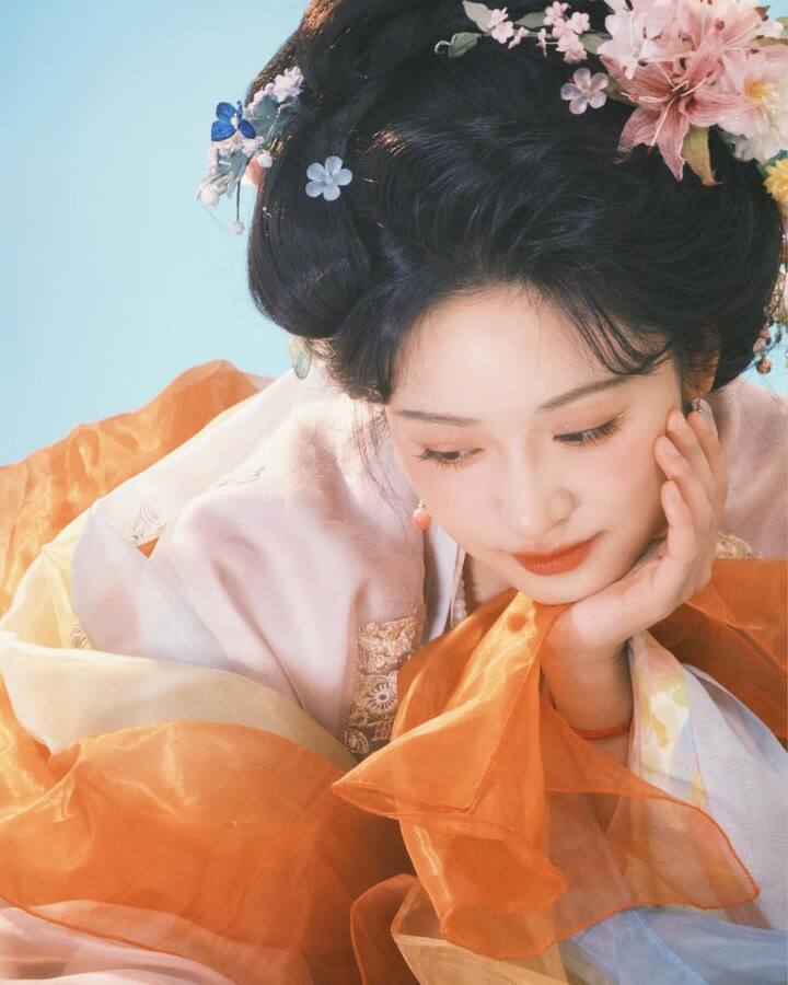 అయితే దీని గురించి రియాక్టయ్యేందుకు ఆమె మాట్లాడలేదు. ఎందుకంటే పుట్టుకతోనే షెన్యూ డెఫ్ అండ్ డమ్.